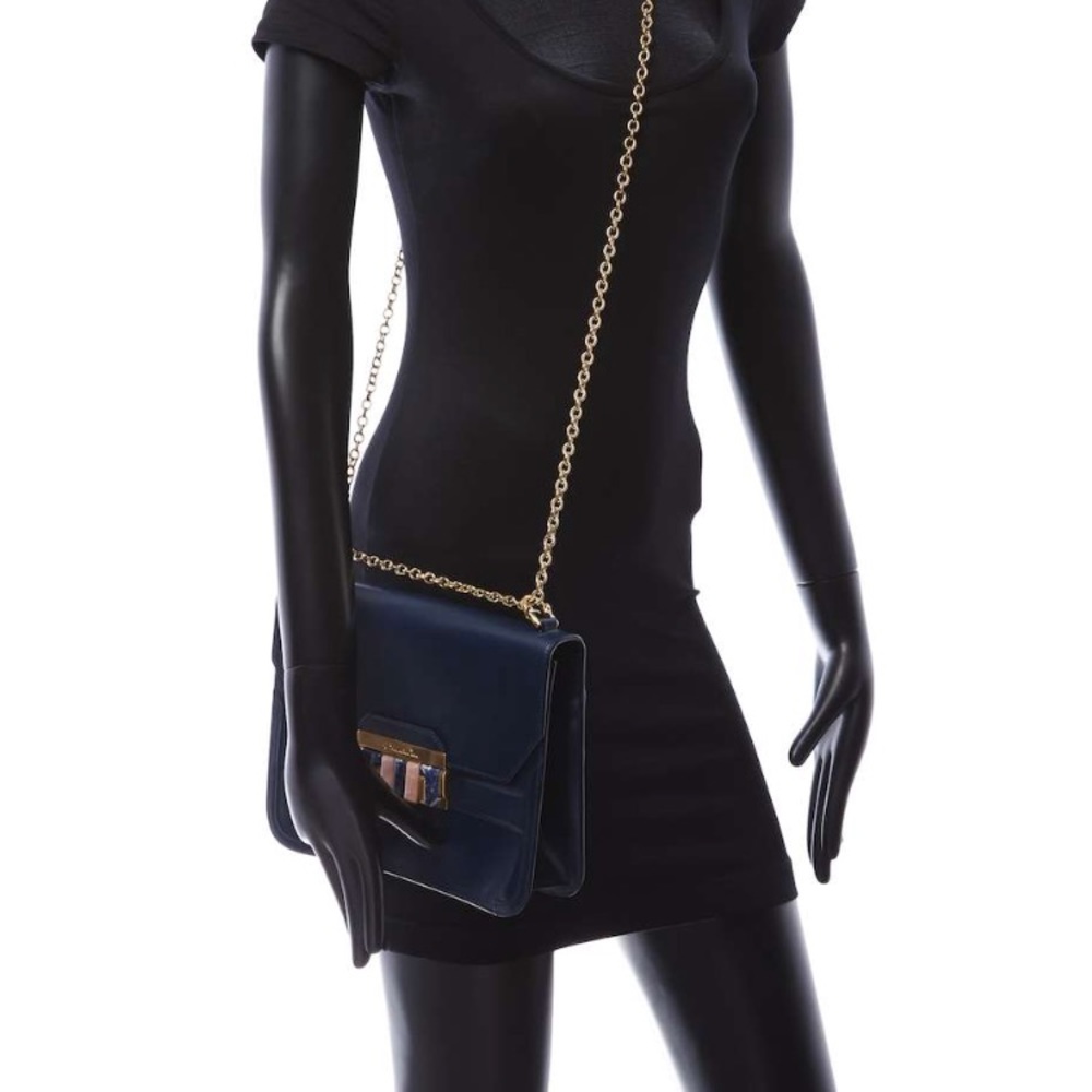 Oscar de la Renta
Large Madison Crossbody bag - Picture 8 of 8